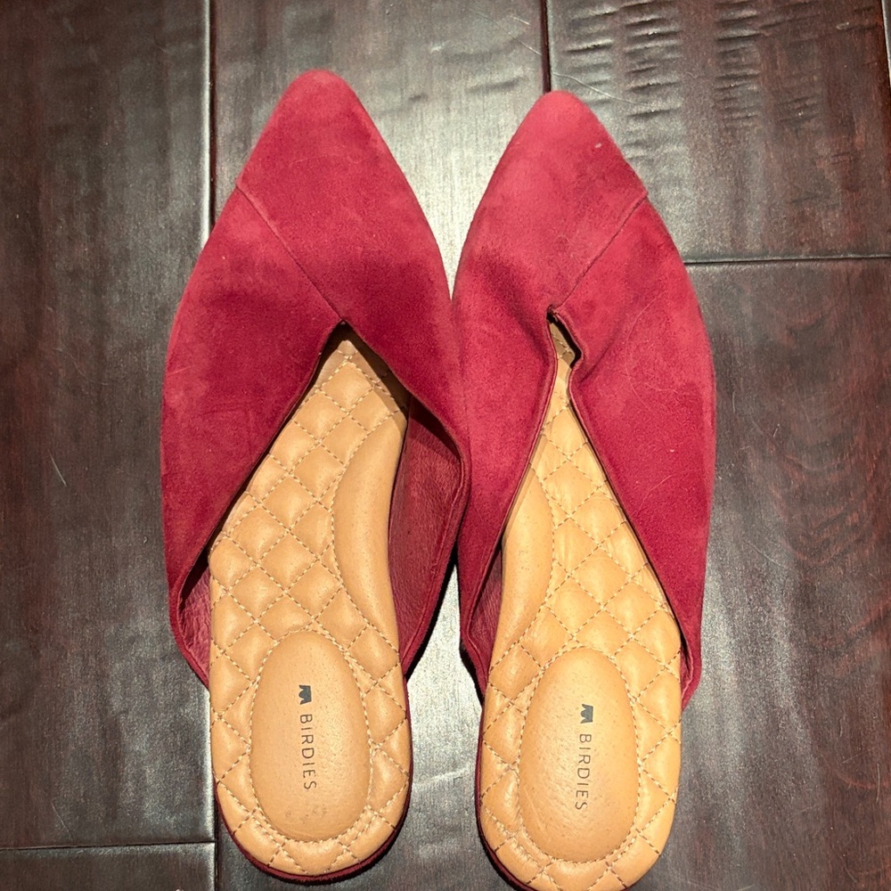 Birdies Women's Red Suede Mules